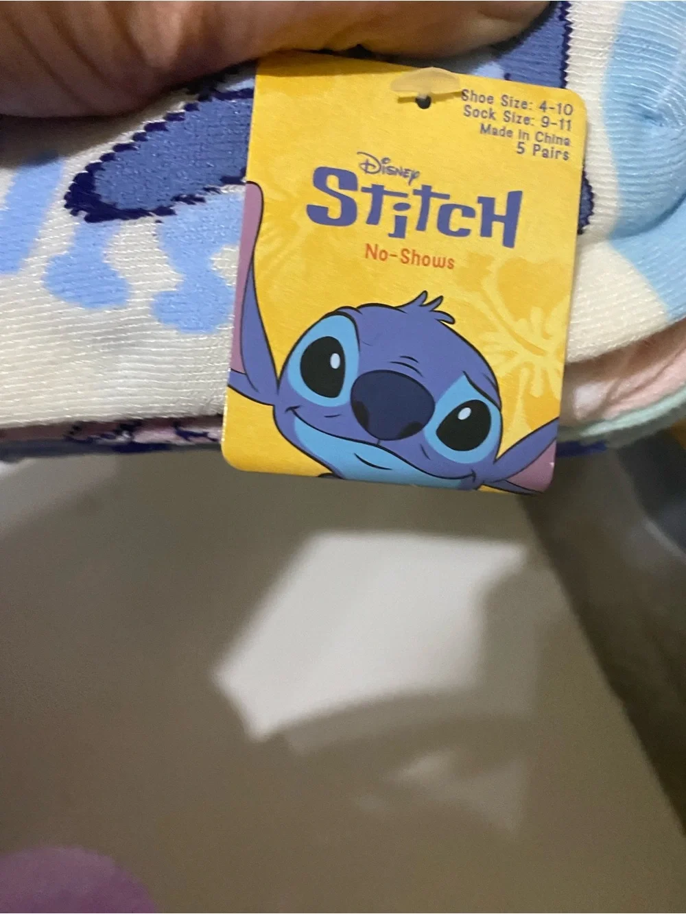 Disney Stitch No-Show Socks in Light Blue and Cream